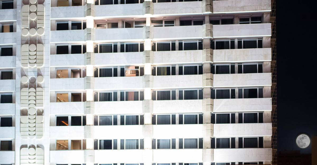 The Level At Melia Sevilla Bagian luar foto
