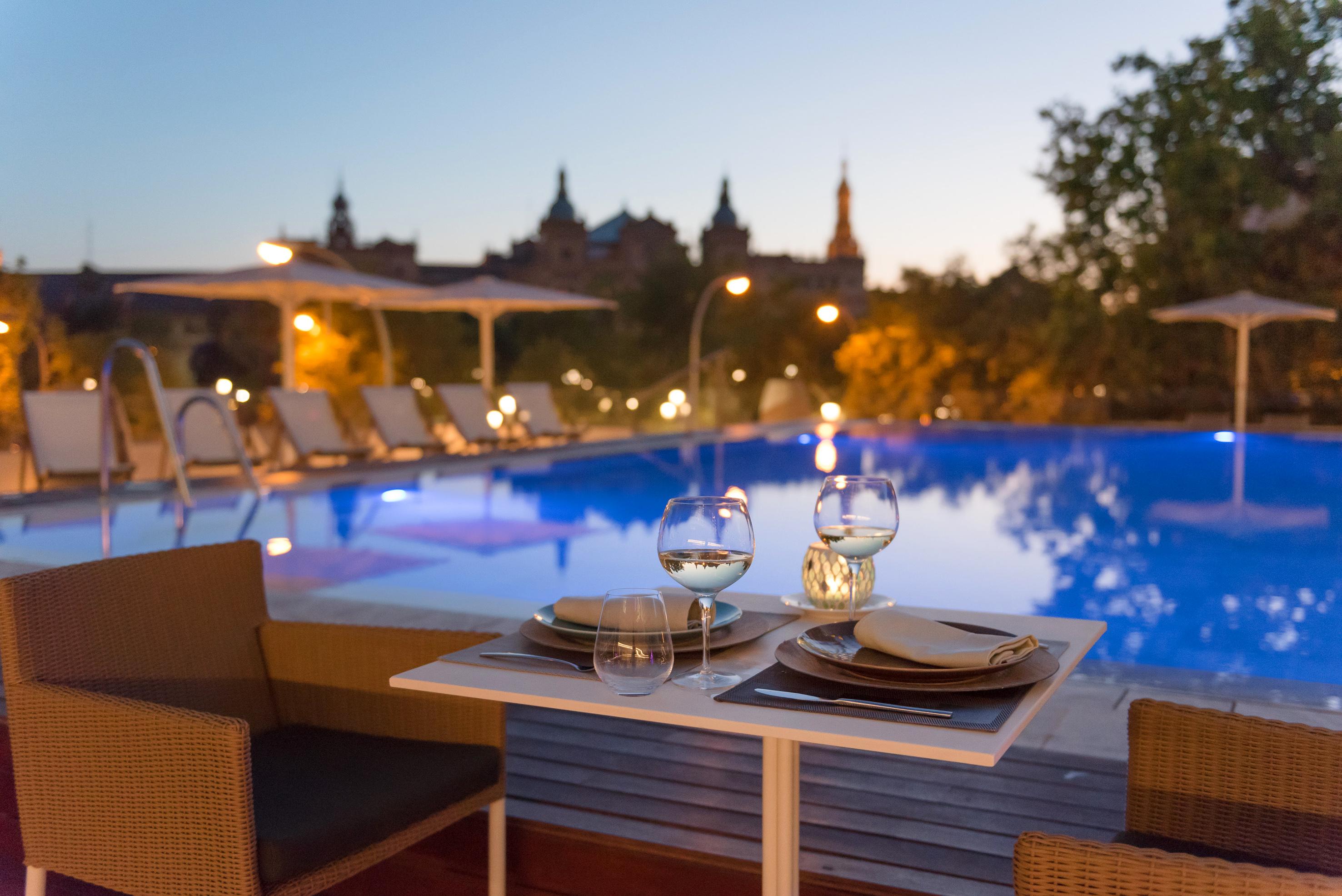 The Level At Melia Sevilla Bagian luar foto