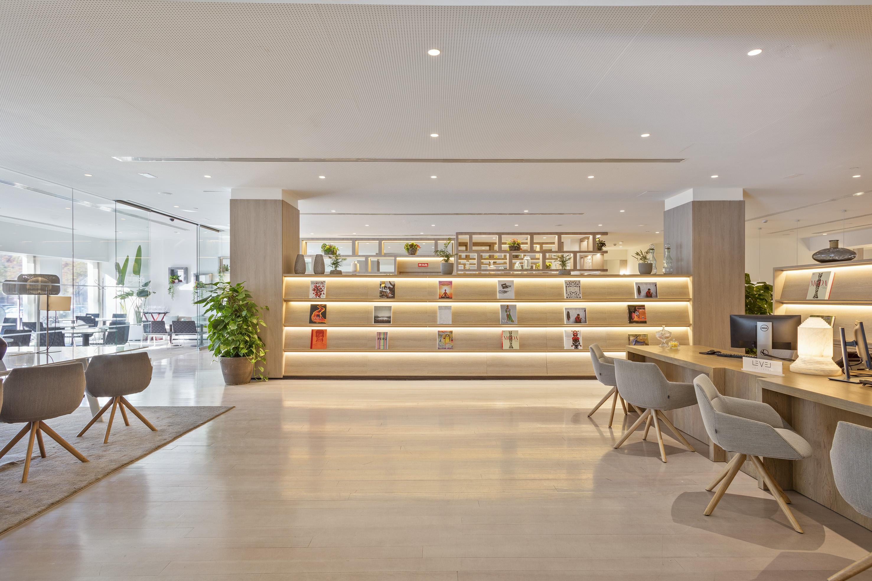 The Level At Melia Sevilla Bagian luar foto